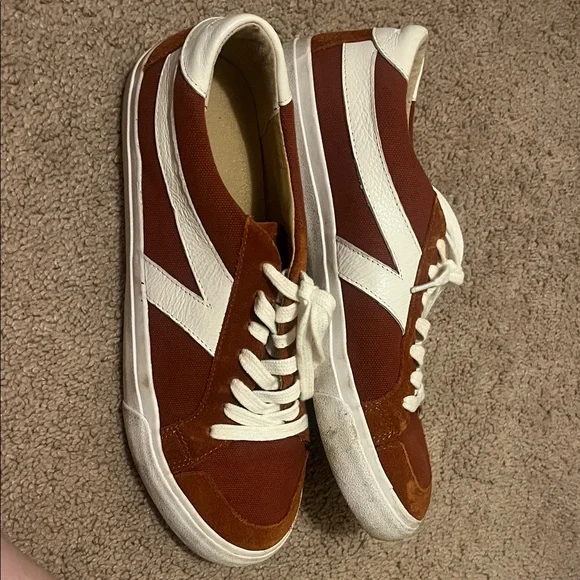 Lucky Brand women’s  Rust and White Sneakers - Picture 4 of 10